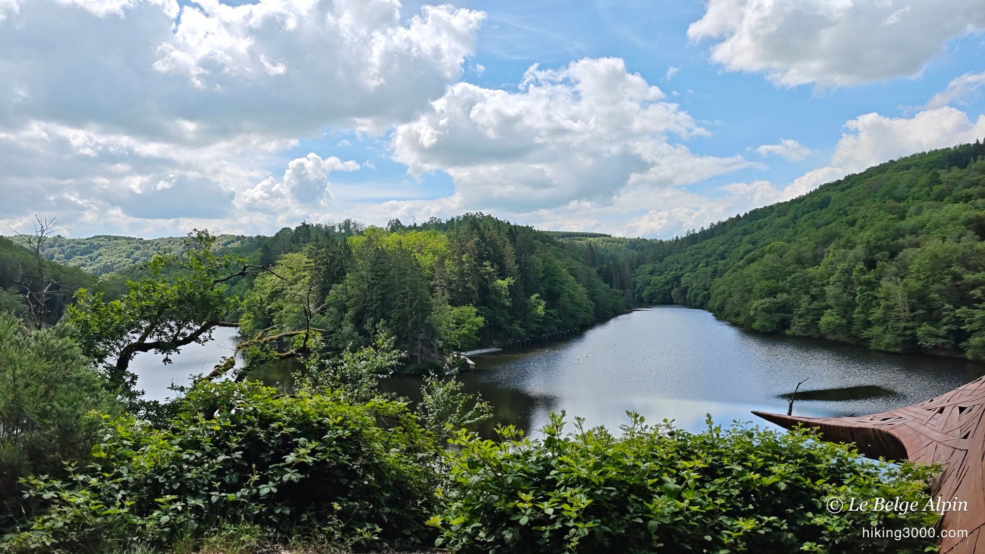Tour du lac de Nisramont (15 km, 597 D+), hero